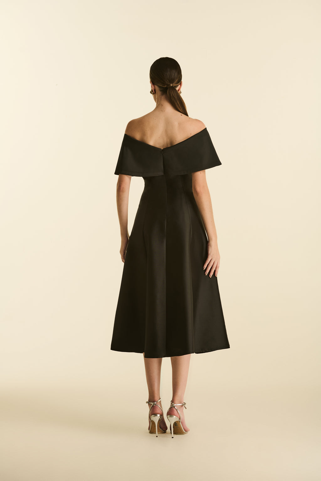 Vestido Mídi Tafeta