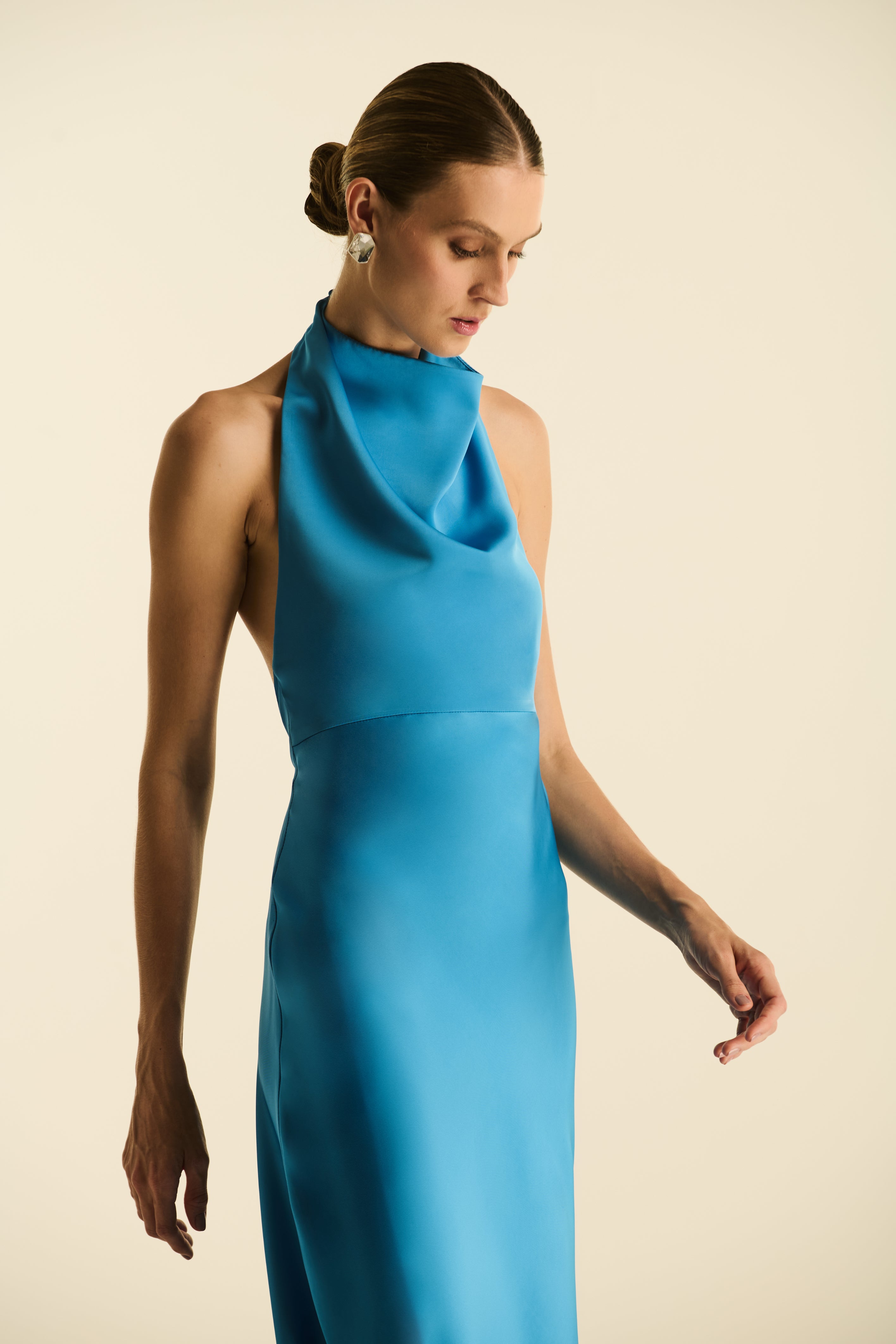 Vestido Longo Frente Única Cetim