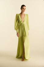 Vestido Longo com Mangas em Chiffon