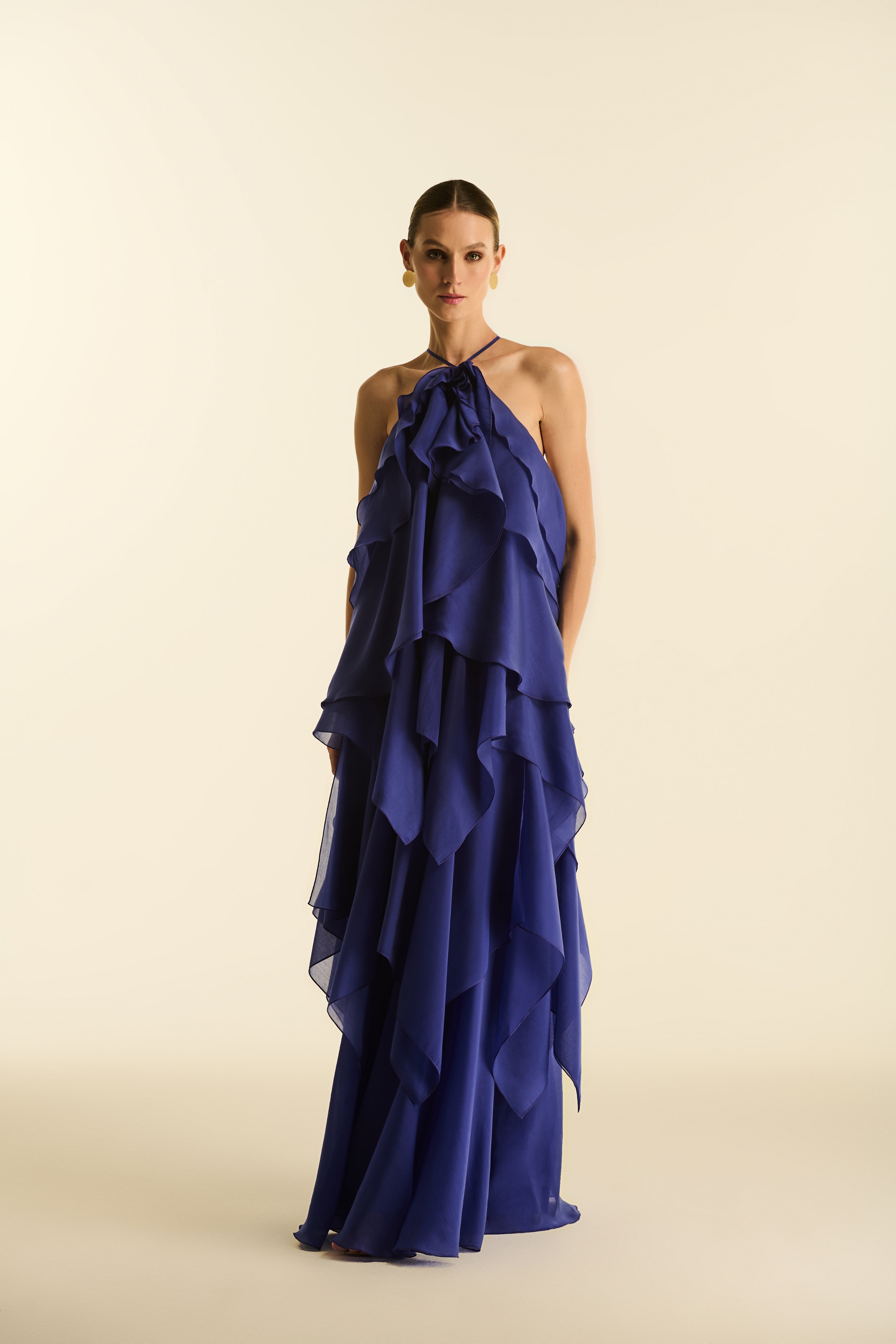 Vestido Longo em Camadas