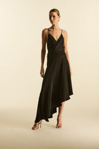 Vestido Mídi Assimétrico