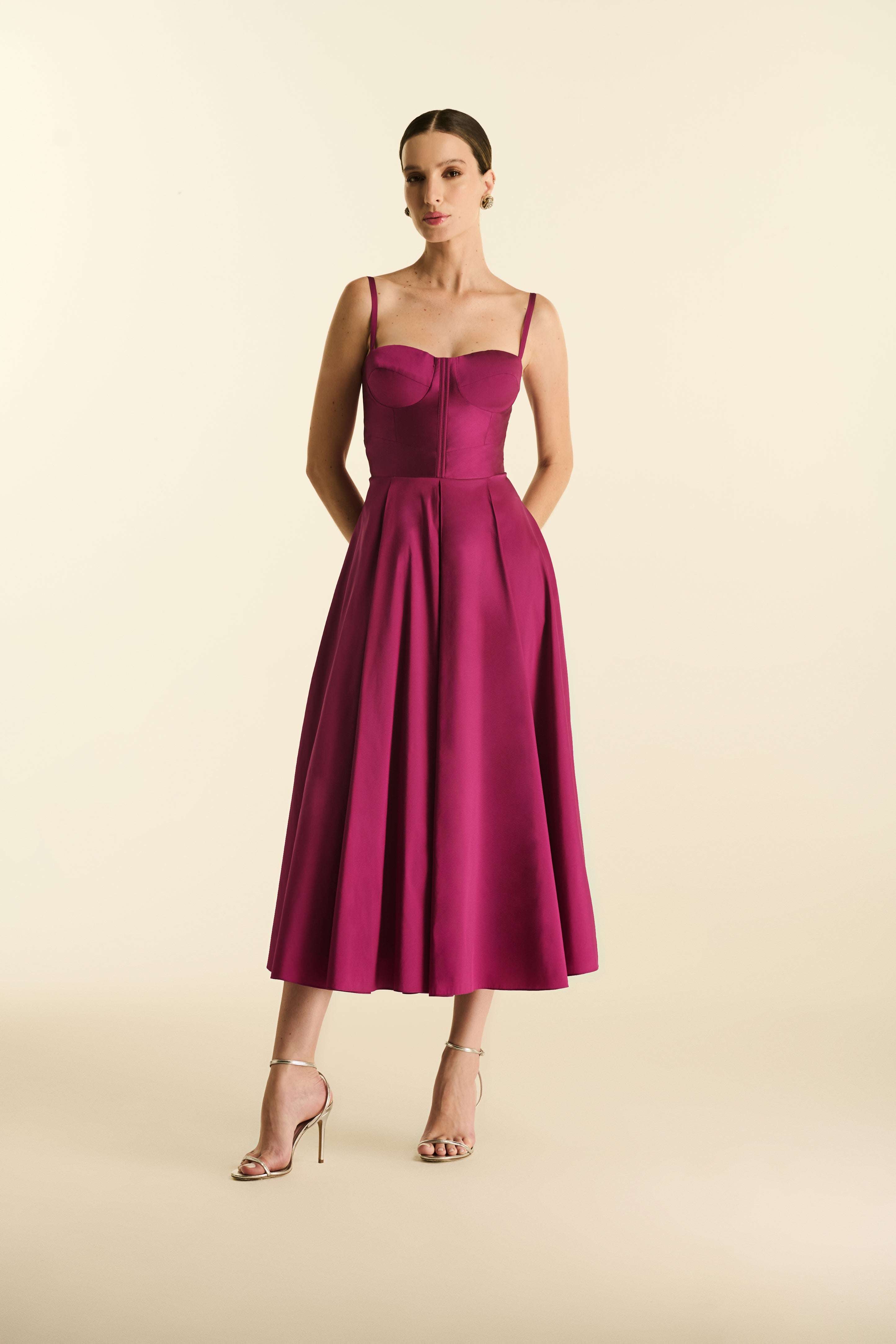 Vestido Mídi Ladylike