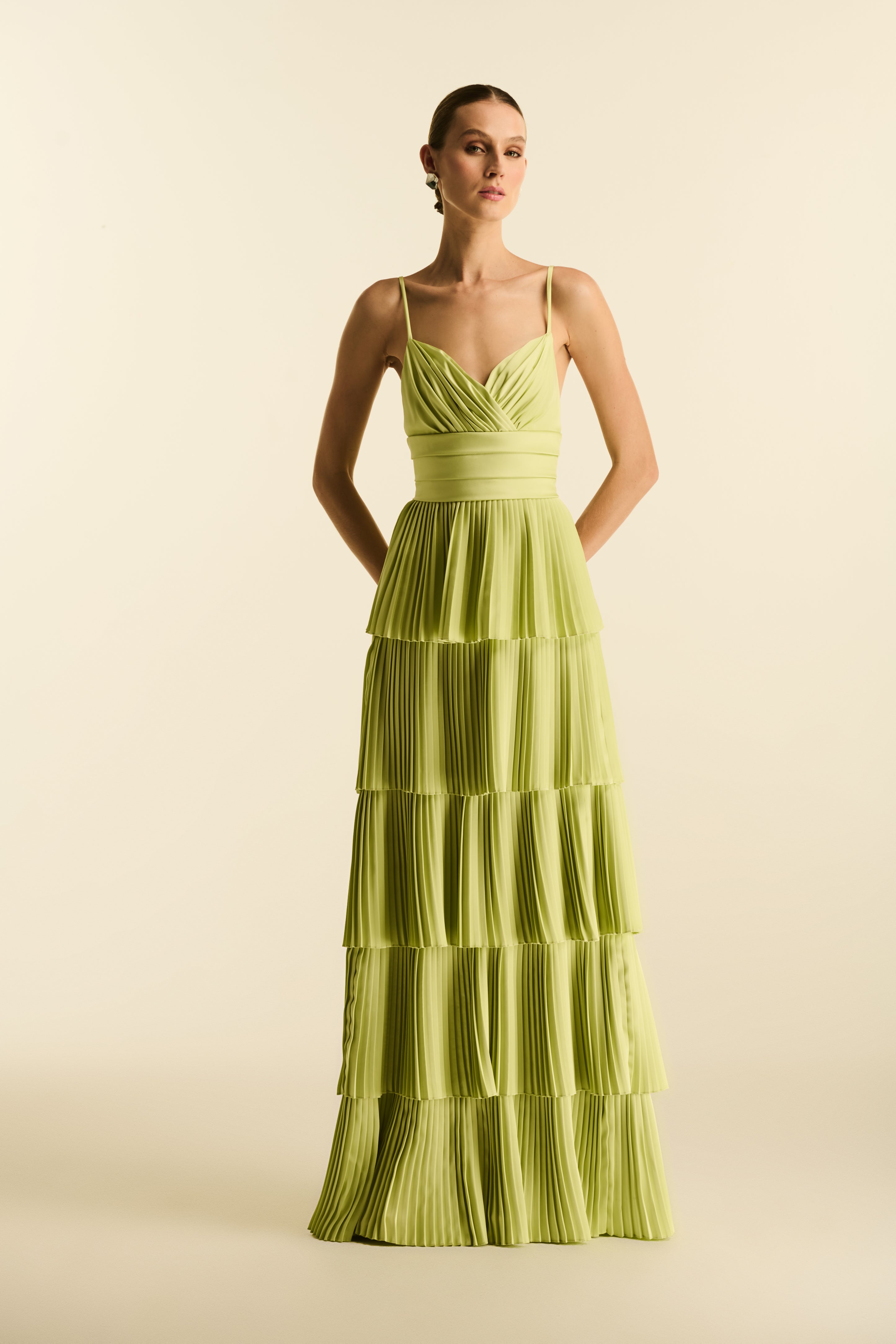 Vestido Longo Saia em Camadas