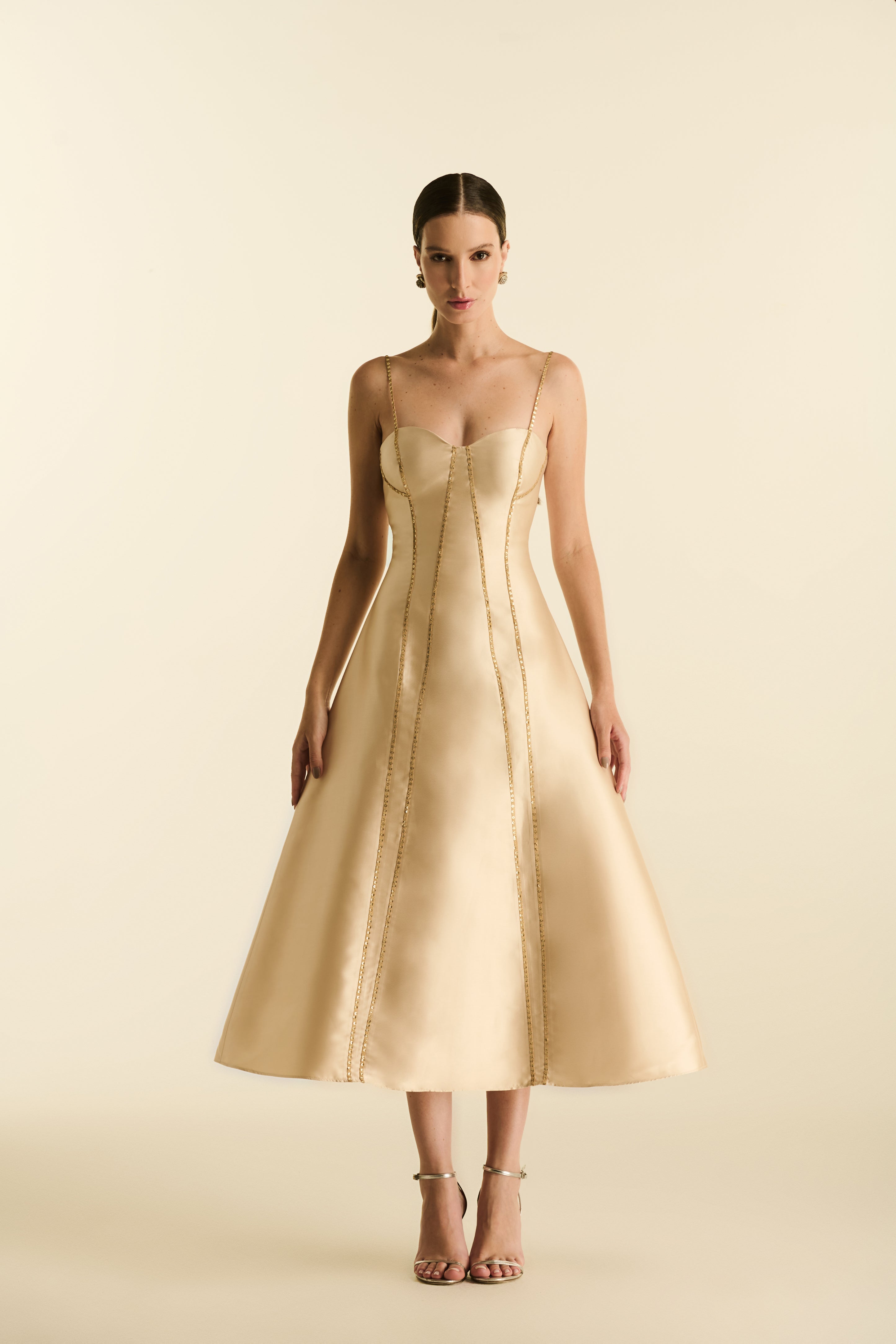 Vestido Mídi Estruturado